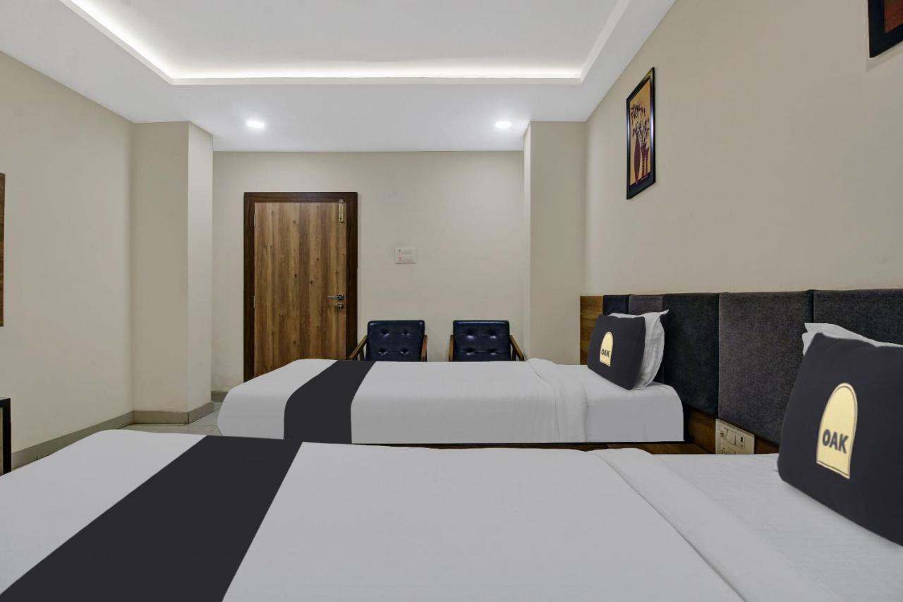 Collection O Hotel Swagath Pride Mancheral Luaran gambar
